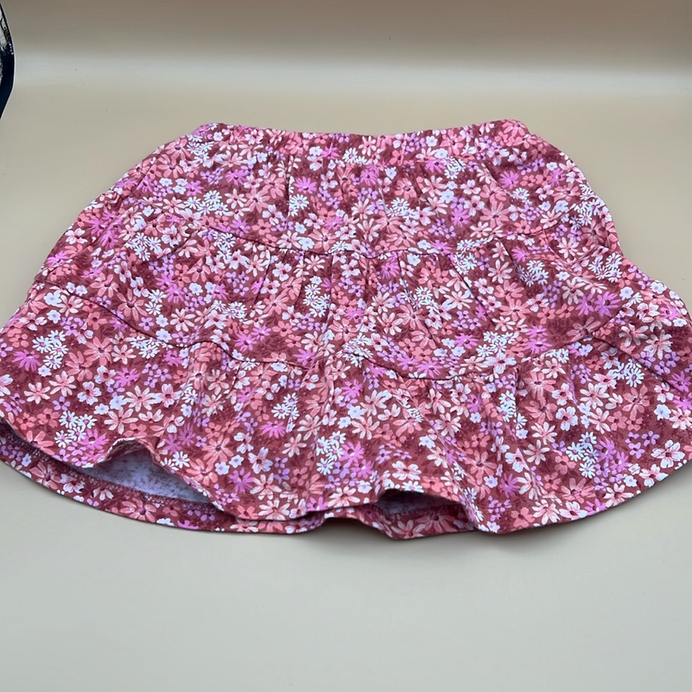 Jumping beans cartwheel scooter, floral skort, size 5T.